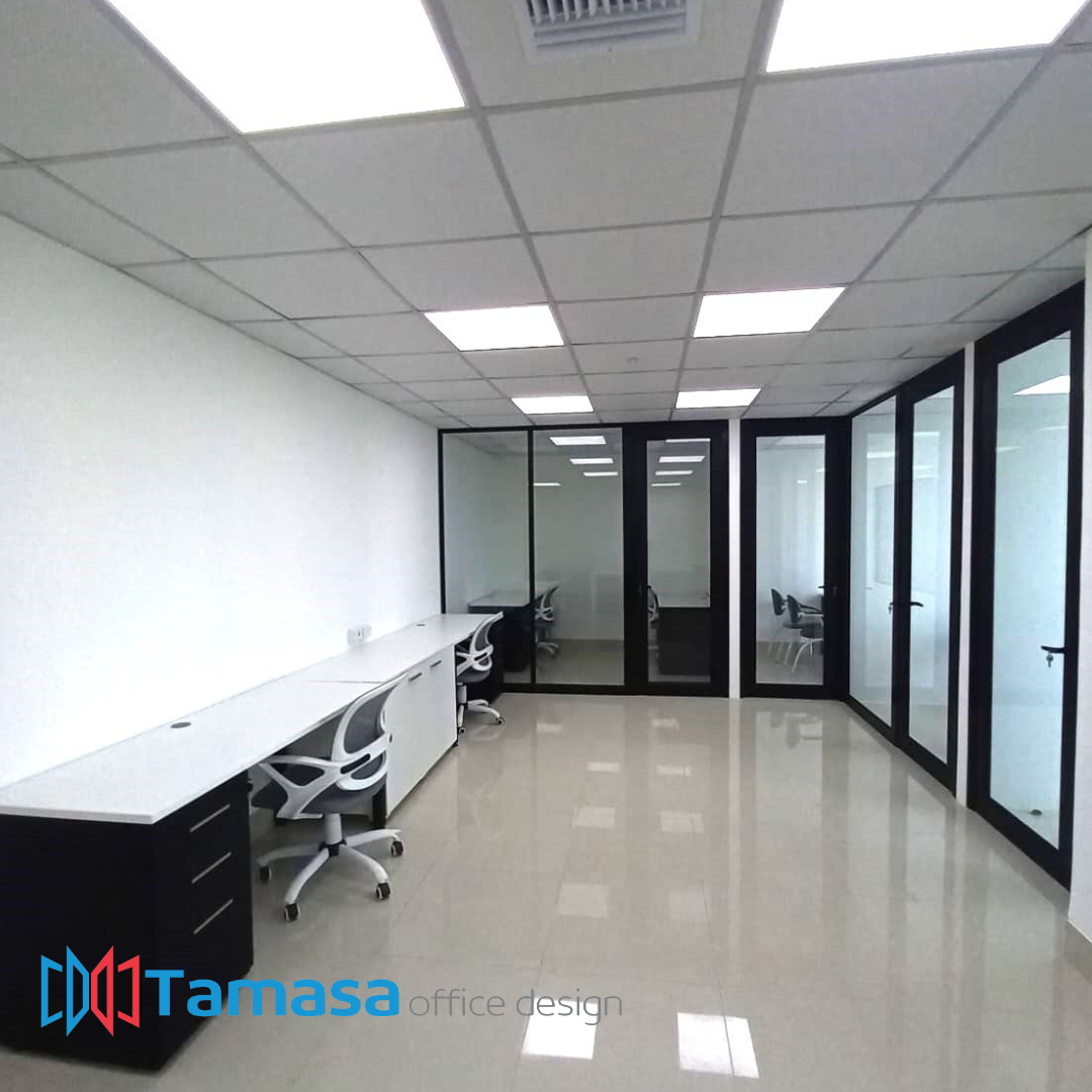 Oficinas Arq. Velascos por Tamasa OFICINAS ARQ. OTTO VELASCO