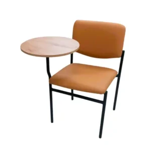 Silla de reunión modelo Conferencia 02 con base tipo trineo cromada y espaldar medio acolchado.